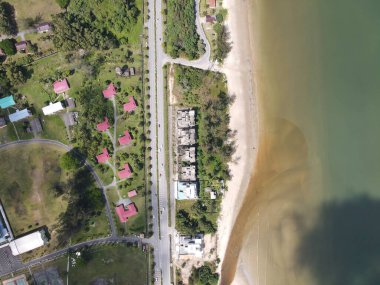 Miri Şehri 'nin ünlü plajları, nehirleri, şehirleri ve manzaralı çevresiyle Landmark ve Turist Çekim alanları