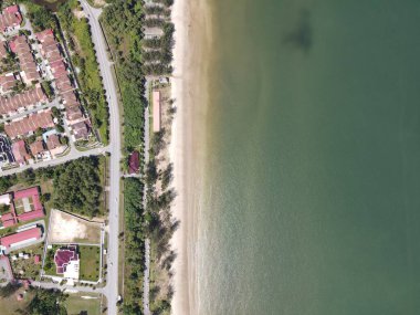 Miri Şehri 'nin ünlü plajları, nehirleri, şehirleri ve manzaralı çevresiyle Landmark ve Turist Çekim alanları