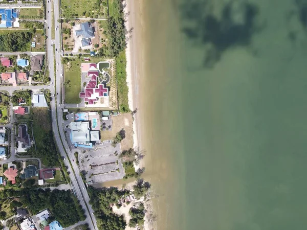 Miri Şehri 'nin ünlü plajları, nehirleri, şehirleri ve manzaralı çevresiyle Landmark ve Turist Çekim alanları