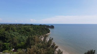 Miri Şehri 'nin ünlü plajları, nehirleri, şehirleri ve manzaralı çevresiyle Landmark ve Turist Çekim alanları
