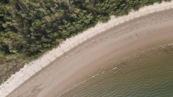 Miri Şehri 'nin ünlü plajları, nehirleri, şehirleri ve manzaralı çevresiyle Landmark ve Turist Çekim alanları