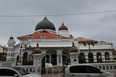 Georgetown, Penang Malezya - 13 Mayıs 2022: Georgetown Penang Klanı Jetties, Malezya. Penang Çin topluluğunun farklı klanları tarafından deniz kıyısında tahta kalelere inşa edilmiş ahşap köyler..