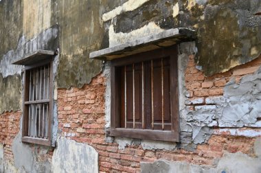 Georgetown, Penang Malezya - 13 Mayıs 2022: Georgetown Penang Klanı Jetties, Malezya. Penang Çin topluluğunun farklı klanları tarafından deniz kıyısında tahta kalelere inşa edilmiş ahşap köyler..