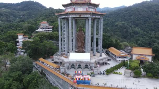 Georgetown Penang Malaysia Maj 2022 Kek Lok Temple Bergstopp Tempel — Stockvideo
