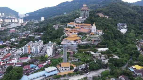 2019 Georgetown Penang Malaysia May 2022 Kek Lok Temple 화려하고 — 비디오