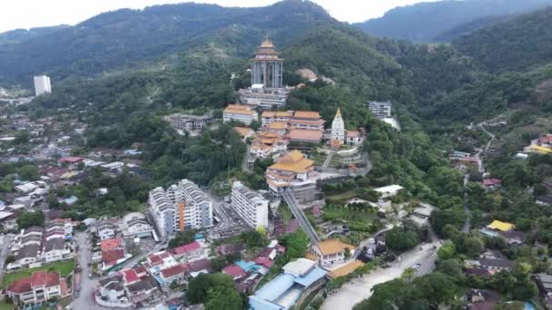 Georgetown Penang Malaysia Maj 2022 Kek Lok Temple Bergstopp Tempel — Stockvideo