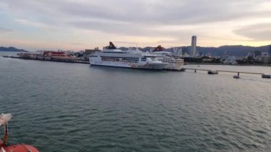 Georgetown, Penang Malezya - 19 Mayıs 2022: Penang Adası etrafında Ege Cenneti Gemisi ile bir gezi