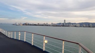 Georgetown, Penang Malezya - 19 Mayıs 2022: Penang Adası etrafında Ege Cenneti Gemisi ile bir gezi