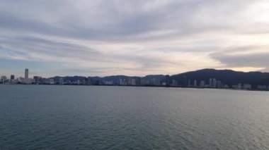 Georgetown, Penang Malezya - 19 Mayıs 2022: Penang Adası etrafında Ege Cenneti Gemisi ile bir gezi