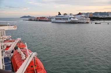 Georgetown, Penang Malezya - 19 Mayıs 2022: Penang Adası etrafında Ege Cenneti Gemisi ile bir gezi