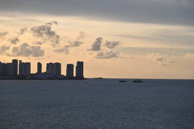 Georgetown, Penang Malezya - 19 Mayıs 2022: Penang Adası etrafında Ege Cenneti Gemisi ile bir gezi