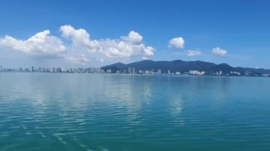 Georgetown, Penang Malezya - 19 Mayıs 2022: Penang Adası etrafında Ege Cenneti Gemisi ile bir gezi