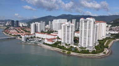 Georgetown, Penang Malezya - 20 Mayıs 2022: The Straits Quay, Landmark Binaları ve Köyleri