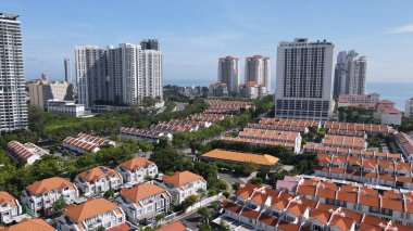 Georgetown, Penang Malezya - 20 Mayıs 2022: The Straits Quay, Landmark Binaları ve Köyleri