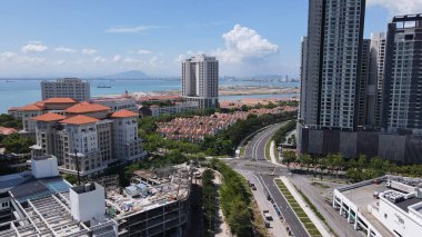 Georgetown, Penang Malezya - 20 Mayıs 2022: The Straits Quay, Landmark Binaları ve Köyleri