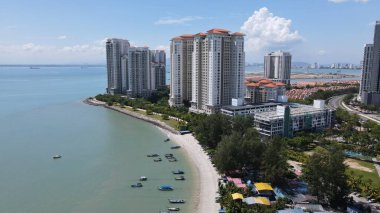 Georgetown, Penang Malezya - 20 Mayıs 2022: The Straits Quay, Landmark Binaları ve Köyleri