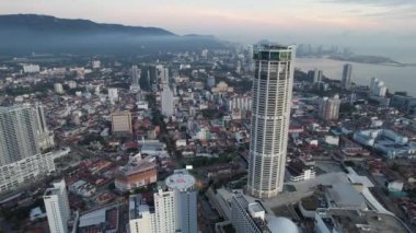 Georgetown, Penang Malezya - 20 Mayıs 2022: The Straits Quay, Landmark Binaları ve Köyleri