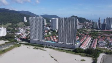 Georgetown, Penang Malezya - 20 Mayıs 2022: The Straits Quay, Landmark Binaları ve Köyleri
