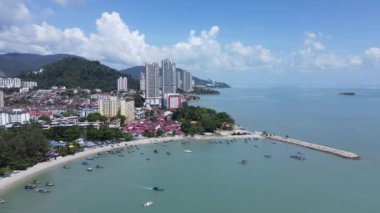 Georgetown, Penang Malezya - 20 Mayıs 2022: The Straits Quay, Landmark Binaları ve Köyleri
