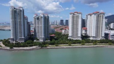 Georgetown, Penang Malezya - 20 Mayıs 2022: The Straits Quay, Landmark Binaları ve Köyleri
