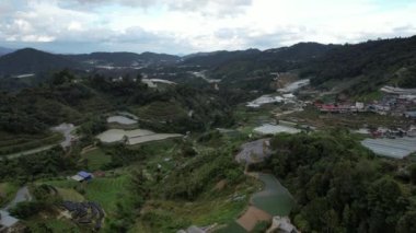Cameron Highlands, Pahang Malezya 30 Mayıs 2022: Malezya 'nın Cameron Highlands Alanı içindeki Brinchang Bölgesinin Genel Manzarası