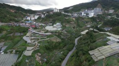 Cameron Highlands, Pahang Malezya 30 Mayıs 2022: Malezya 'nın Cameron Highlands Alanı içindeki Brinchang Bölgesinin Genel Manzarası