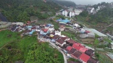 Cameron Highlands, Pahang Malezya 30 Mayıs 2022: Malezya 'nın Cameron Highlands Alanı içindeki Brinchang Bölgesinin Genel Manzarası
