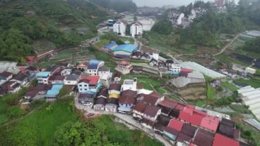 Cameron Highlands, Pahang Malezya 30 Mayıs 2022: Malezya 'nın Cameron Highlands Alanı içindeki Brinchang Bölgesinin Genel Manzarası