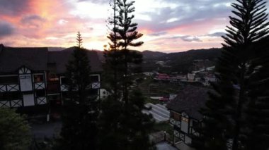 Cameron Highlands, Pahang Malezya 30 Mayıs 2022: Malezya 'nın Cameron Highlands Alanı içindeki Brinchang Bölgesinin Genel Manzarası