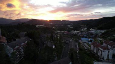 Cameron Highlands, Pahang Malezya 30 Mayıs 2022: Malezya 'nın Cameron Highlands Alanı içindeki Brinchang Bölgesinin Genel Manzarası