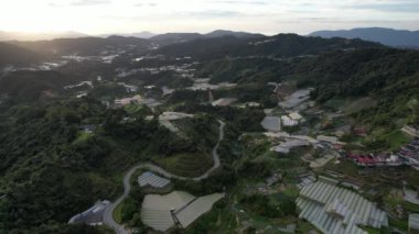 Cameron Highlands, Pahang Malezya 30 Mayıs 2022: Malezya 'nın Cameron Highlands Alanı içindeki Brinchang Bölgesinin Genel Manzarası