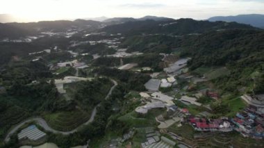 Cameron Highlands, Pahang Malezya 30 Mayıs 2022: Malezya 'nın Cameron Highlands Alanı içindeki Brinchang Bölgesinin Genel Manzarası