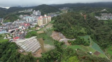 Cameron Highlands, Pahang Malezya 30 Mayıs 2022: Malezya 'nın Cameron Highlands Alanı içindeki Brinchang Bölgesinin Genel Manzarası