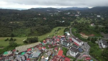 Cameron Highlands, Pahang Malezya 30 Mayıs 2022: Malezya 'nın Cameron Highlands Alanı içindeki Brinchang Bölgesinin Genel Manzarası