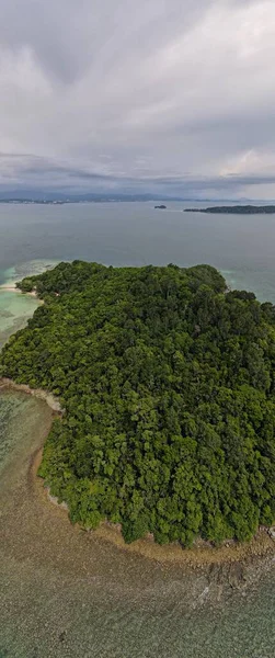 Kota Kinabalu, Sabah Malezya 14 Haziran 2022: Kota Kinabalu Şehir Merkezi Rıhtım ve Kordon Bölgesi