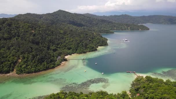 Paisaje Junto Playa Dentro Las Islas Manukan Mamutik Sapi Kota — Vídeo de stock