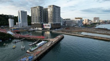 Kota Kinabalu, Sabah Malezya 14 Haziran 2022: Kota Kinabalu Şehir Merkezi Rıhtım ve Kordon Bölgesi