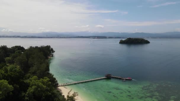 マヌカン島 マムティク島 サピ島の海辺の風景 コタキナバル島 サバ州マレーシア — ストック動画