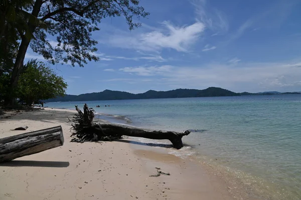 Paisaje Junto Playa Dentro Las Islas Manukan Mamutik Sapi Kota — Foto de Stock
