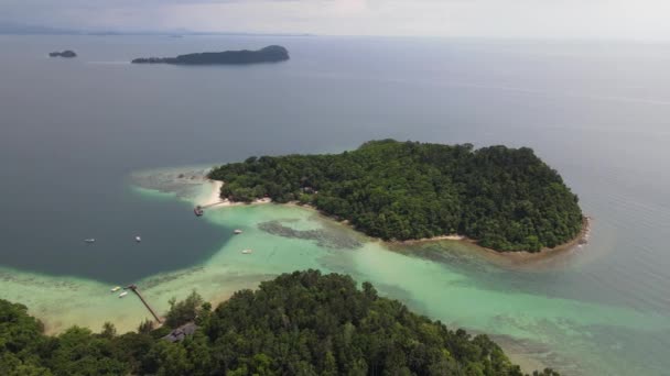 Strandlandskapet Inom Öarna Manukan Mamutik Och Sapi Kota Kinabalu Sabah — Stockvideo