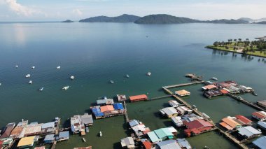 Kota Kinabalu, Sabah Malezya 14 Haziran 2022: Kota Kinabalu Şehir Merkezi Rıhtım ve Kordon Bölgesi