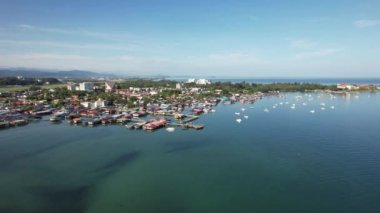 Kota Kinabalu, Sabah Malezya 14 Haziran 2022: Kota Kinabalu Şehir Merkezi Rıhtım ve Kordon Bölgesi