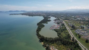 Kota Kinabalu, Sabah Malezya 14 Haziran 2022: Kota Kinabalu Şehir Merkezi Rıhtım ve Kordon Bölgesi