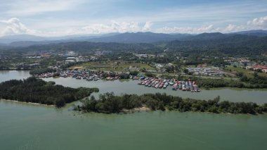 Kota Kinabalu, Sabah Malezya 14 Haziran 2022: Kota Kinabalu Şehir Merkezi Rıhtım ve Kordon Bölgesi