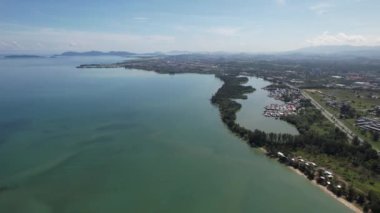 Kota Kinabalu, Sabah Malezya 14 Haziran 2022: Kota Kinabalu Şehir Merkezi Rıhtım ve Kordon Bölgesi