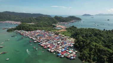 Gaya Adası 'ndaki Köylerin Sahnesi, Kota Kinabalu, Sabah Malezya