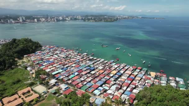 Scenario Dei Villaggi All Interno Gaya Island Kota Kinabalu Sabah — Video Stock