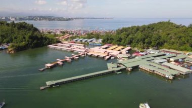 Gaya Adası 'ndaki Köylerin Sahnesi, Kota Kinabalu, Sabah Malezya