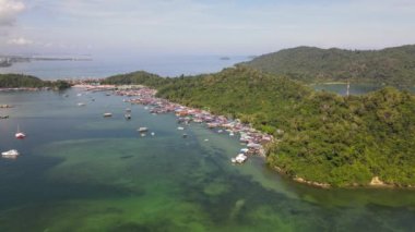 Gaya Adası 'ndaki Köylerin Sahnesi, Kota Kinabalu, Sabah Malezya