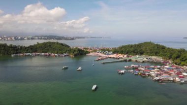 Gaya Adası 'ndaki Köylerin Sahnesi, Kota Kinabalu, Sabah Malezya